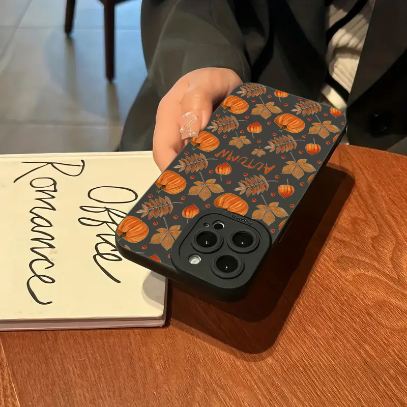 غطاء هاتف بنمط أوراق القيقب ال - مراجعة Phone Cases Samsung S25 Fe وسعره