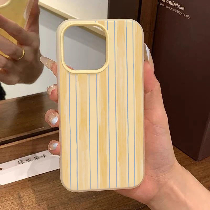 غطاء هاتف أنيق بخطوط صفراء لسا - مراجعة Phone Cases Samsung S25 Fe وسعره