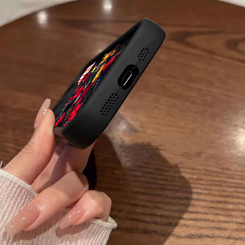 جرابات مارفل ديدبول وولفرين له - مراجعة Phone Cases Samsung S25 Fe وسعره