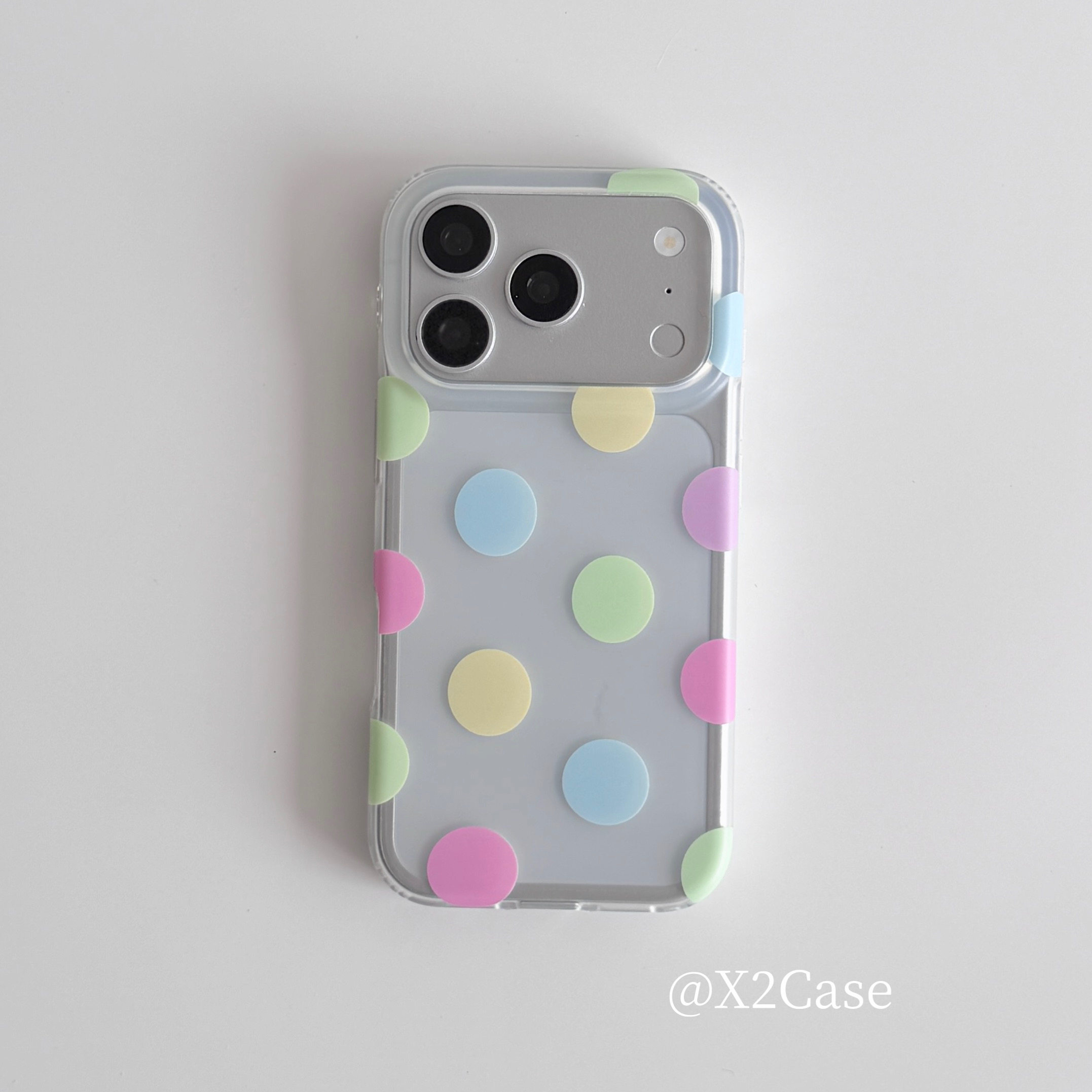 غطاء هاتف كوري ملون بنقاط البو - مراجعة Phone Cases Iphone 11 وسعره